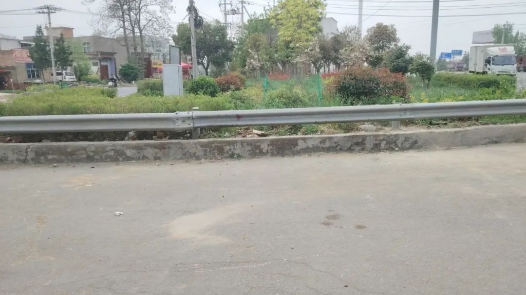 1714030489541307.jpg