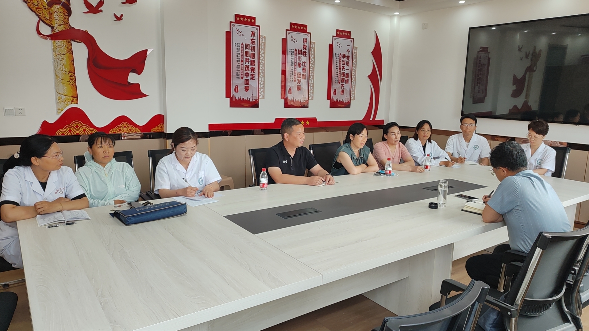 fa619fce6211ab68709bc4731fcd470.jpg